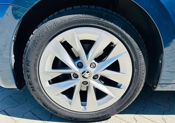 Skoda Octavia cena 79900 przebieg: 135000, rok produkcji 2021 z Lublin małe 301